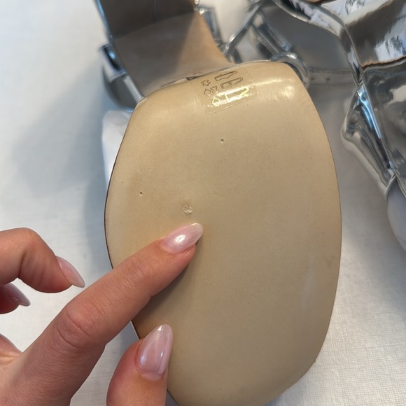 Larroudé Dolly Sandal In Silver Specchio - Picture 8 of 10